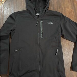 The North Face Men's Black Performance Jacket